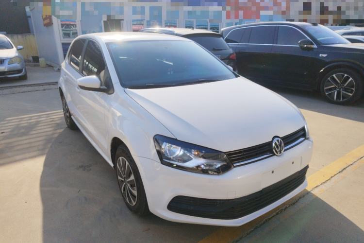 Used Volkswagen Polo 2018 1.5L Automatic Advanced Driving Model Front Right 45 Deg