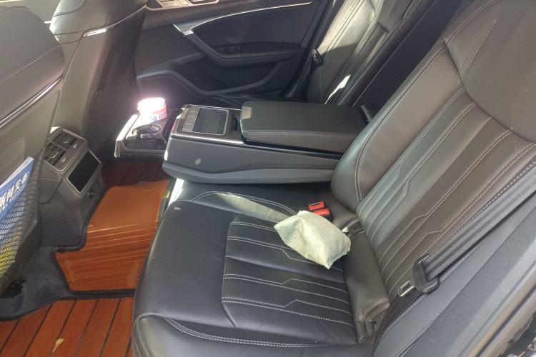 Used Audi A6L 2022 45 TFSI quattro Prestige Elegant Edition Interior 4