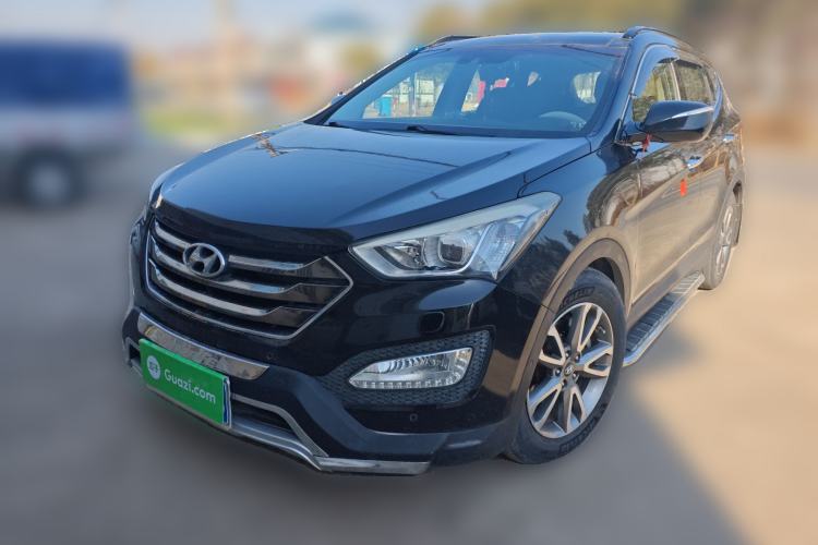 Used Hyundai Santa Fe 2013 2.0T Automatic All-Wheel Drive Top Trim