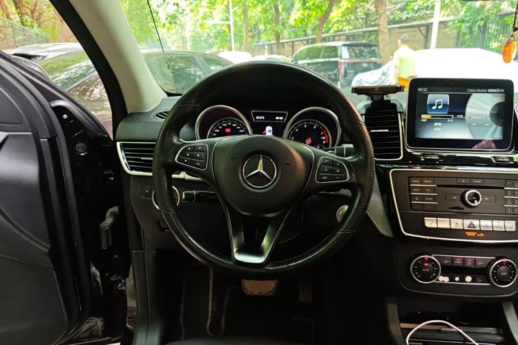 Used Mercedes-Benz GLE Coupe 2017 GLE 320 4MATIC Coupe SUV