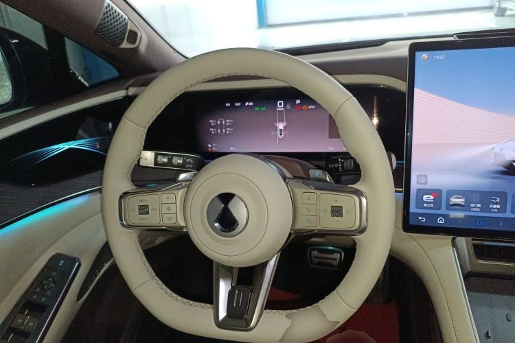 Used Denza Z9GT 2024 1100 Four-Wheel Drive Max Edition Steering Wheel