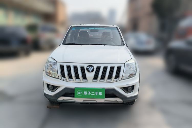 Used Foton Sapporo 2015 2.4L 2WD Comfort Edition 5235 mm Long G69S4N
