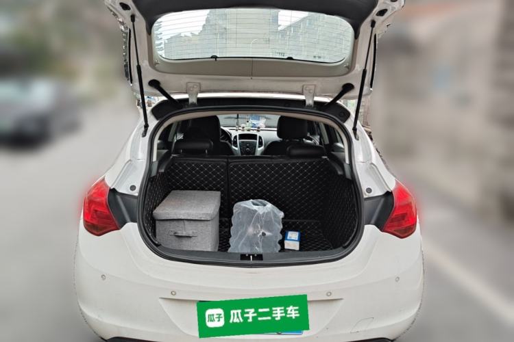 Used Buick GT 2012 XT 1.6L Automatic Comfort Edition