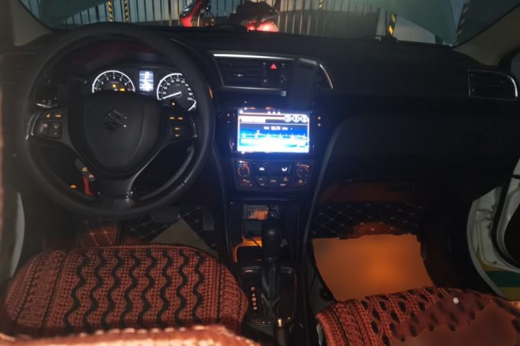 Used Suzuki Alivio 2018 1.6L Automatic Pro Edition Deluxe Version Center Console