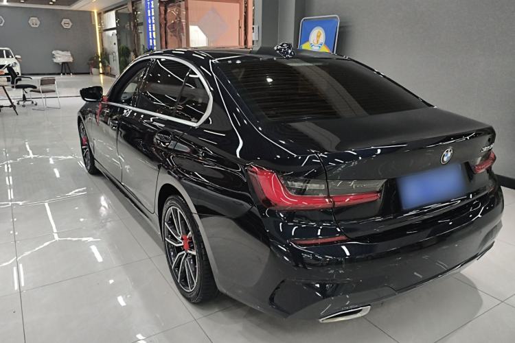 Used BMW 3 Series 2021 Second Facelift 320Li M Sport Package Rear Left 45 Deg