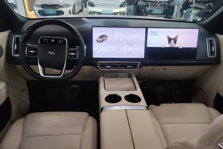 Used Li Auto L9 2022 Max model
