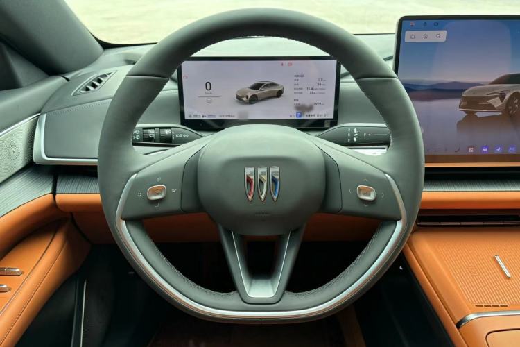 Used Buick L7 2025 Model Luxury Edition
