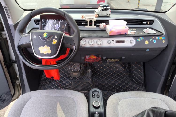 Used Wuling Hongguang MINIEV 2022 Macaron Premium Model – Lithium Iron Phosphate