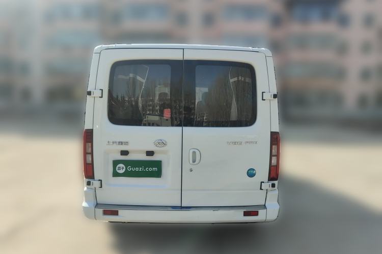 Used SAIC MAXUS Xintu V80 2025 PRO Aoyuntong 2.0T Manual Long Wheelbase Ultra-Low Roof 6/7/8/9-Seater Rear