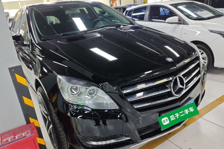 Used Mercedes-Benz R-Class 2017 R 320 4MATIC Luxury Collection Edition