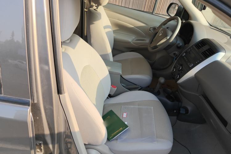 Used Nissan Sunny 2015 1.5XE CVT Comfort Edition Right Front Seat