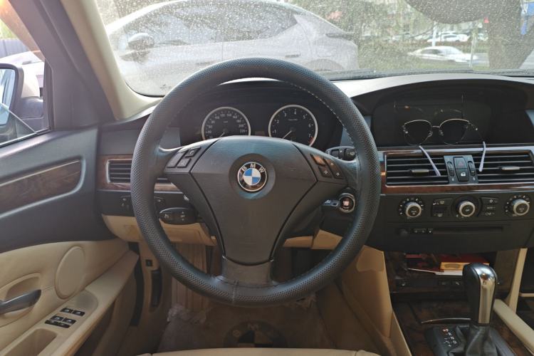 Used BMW 5 Series 2006 523Li Luxury Edition