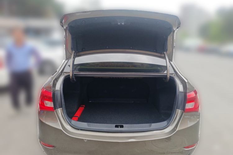 Used Buick GT 2017 15N Manual Entry-Level Trim Trunk