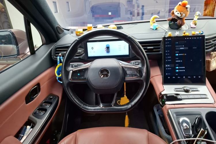 Used Nio EC6 2020 605 km Sport Edition Steering Wheel