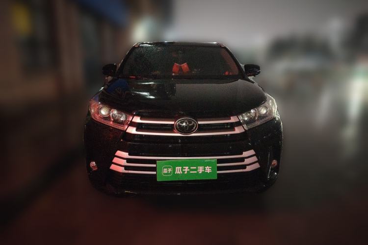 Used Toyota Highlander 2018 2.0T Four-Wheel Drive Luxury Version 7 Seats China VI Standard
