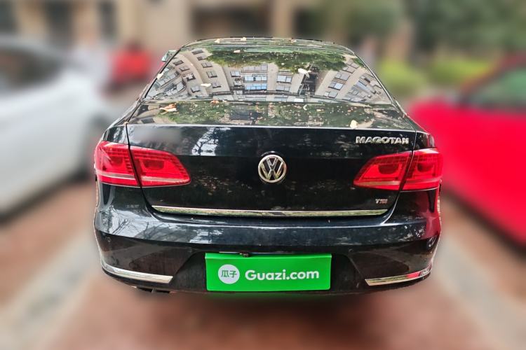 Used Volkswagen Magotan 2015 1.8TSI Advanced Model
