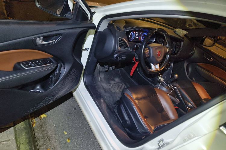 Used Fiat Viaggio 2015 1.4T Manual Jingxiang Edition