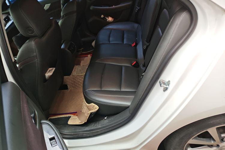 Used Chevrolet Malibu 2016 2.0L Automatic Luxury Edition