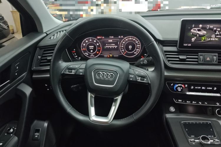 Used Audi Q5L 2020 45 TFSI Prestige Fashion Model Steering Wheel