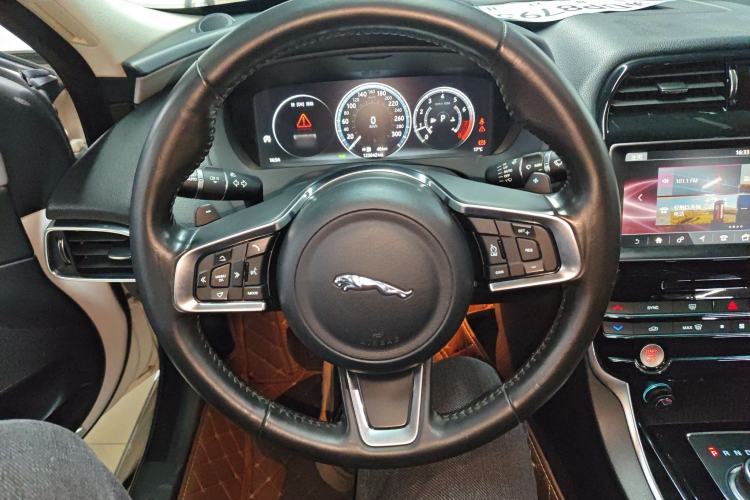 Used Jaguar XEL 2018 2.0T 250 PS Premium Edition