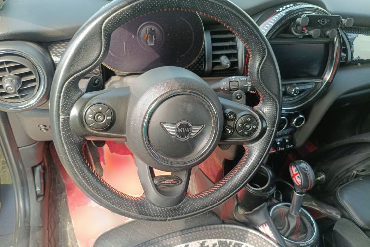 Used MINI MINI 2016 2.0T COOPER S Pioneer Edition