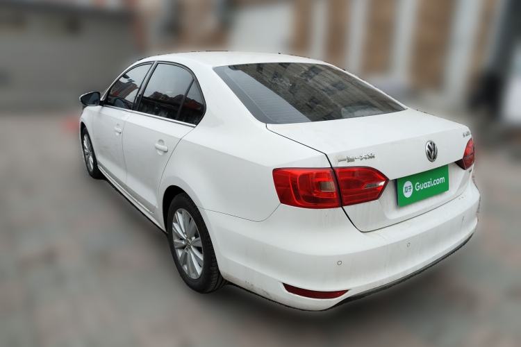 Used Volkswagen Sagitar 2014 Revised Version 1.4TSI Automatic Luxury Edition
