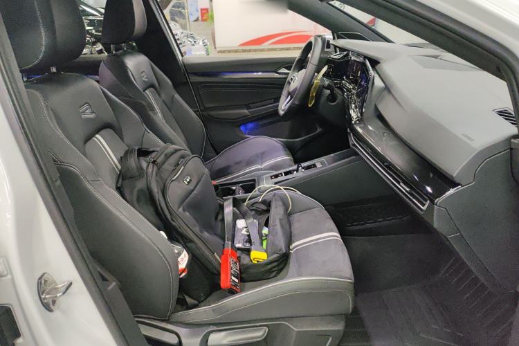 Used Volkswagen Golf 2021 280TSI DSG R-Line Right Front Seat