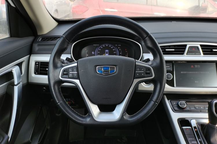 Used Geely Auto Emgrand X7 Sport 2018 1.8TD Automatic Two-Wheel Drive Smart Connect 4G Internet Edition
