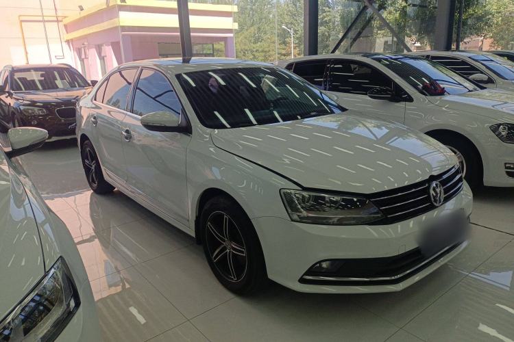 Used Volkswagen Sagitar 2015 1.6L Automatic Comfort Model