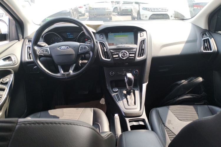 Used Ford Focus 2018 Hatchback Classic 1.6L Automatic Trendy SmartDrive Edition