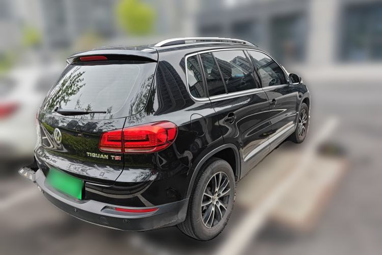 Used Volkswagen Tiguan 2013 1.8TSI Automatic Two-Wheel Drive Luxury Model Rear Right 45 Deg