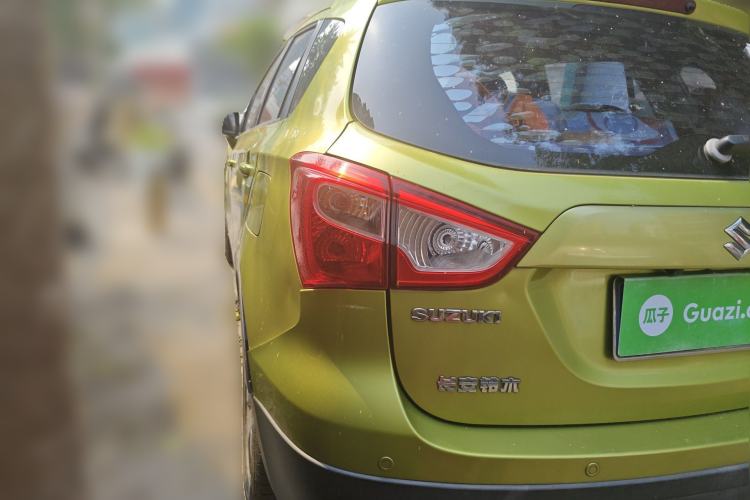 Used Suzuki S-Cross 2014 1.6L CVT Two-Wheel Drive Entry Model