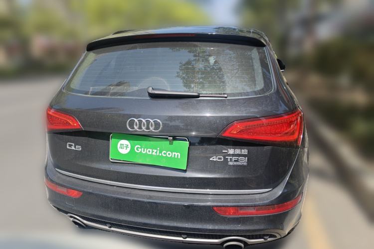 Used Audi Q5 2017 Plus 40 TFSI Ambition Model
