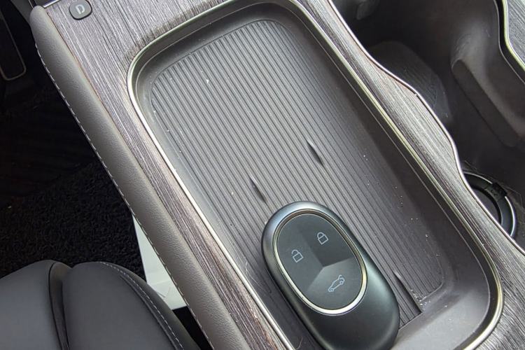 Used Nio ES7 2022 75 kWh Interior 1