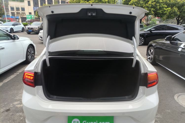 Used Volkswagen Lamando 2021 Revised Version 280TSI DSG Comfort Edition