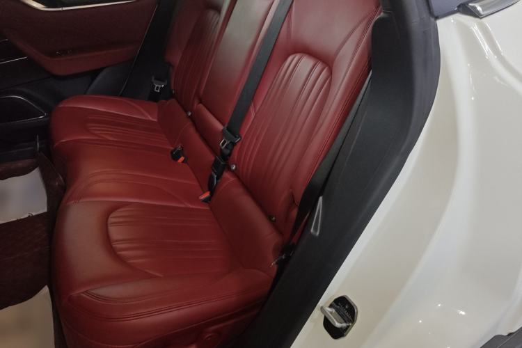 Used Maserati Levante 2021 3.0T Standard Edition Left Rear Seat