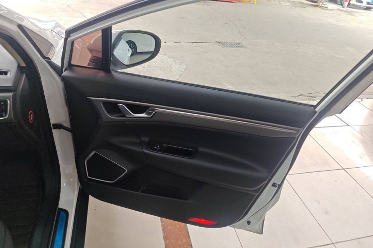 Used Geely Auto Emgrand GS 2016 Elegant Edition 1.3T Automatic LingShang Model Interior 5