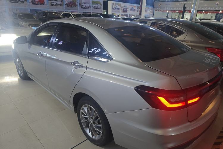 Used Venucia D60 2021 PLUS 1.6L XL CVT Yue Ling Edition
