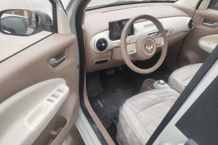 Used Wuling Hongguang MINIEV 2025 Four-Door Version Advanced Edition Driver Seat