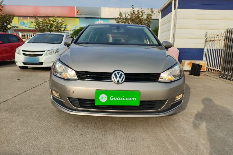 Used Volkswagen Golf 2015 1.4TSI Automatic Luxury Model Front