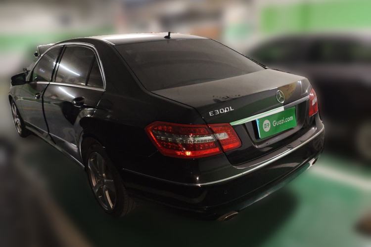 Used Mercedes-Benz E-Class 2013 E 300 L Elegant Model
