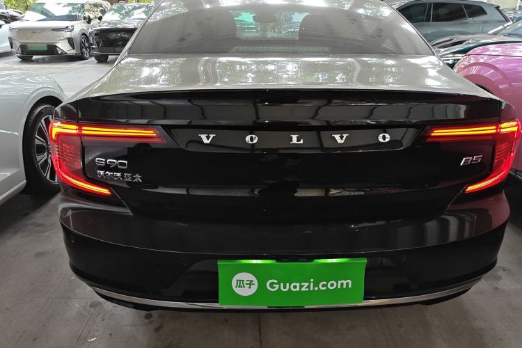 Used Volvo S90 2024 B5 Zhiyi Luxury Edition