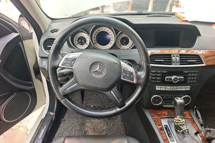 Used Mercedes-Benz C-Class 2011 C 200 CGI Elegant Model