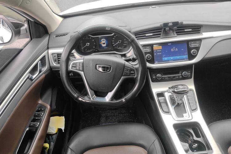 Used Geely Auto Emgrand GL 2017 1.3T DCT Luxury Model Steering Wheel