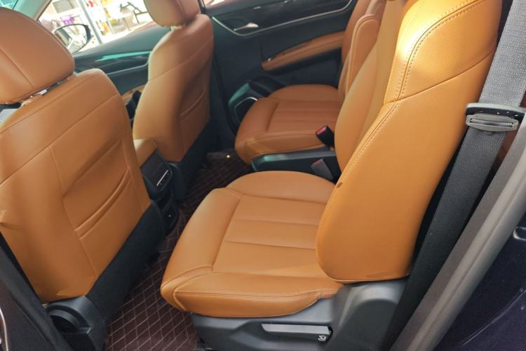 Used BYD Song MAX 2018 1.5T Automatic Smart Connect Luxury 6-Seater Left Rear Seat