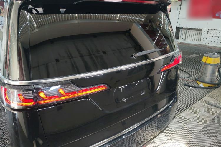 Used VOYAH Dream 2022 Low-Carbon Edition Dream+ Smart Enjoyment Package Rear