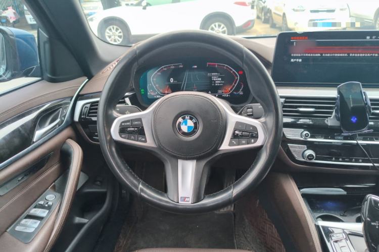 Used BMW 5 Series 2021 525Li M Sport Package Steering Wheel