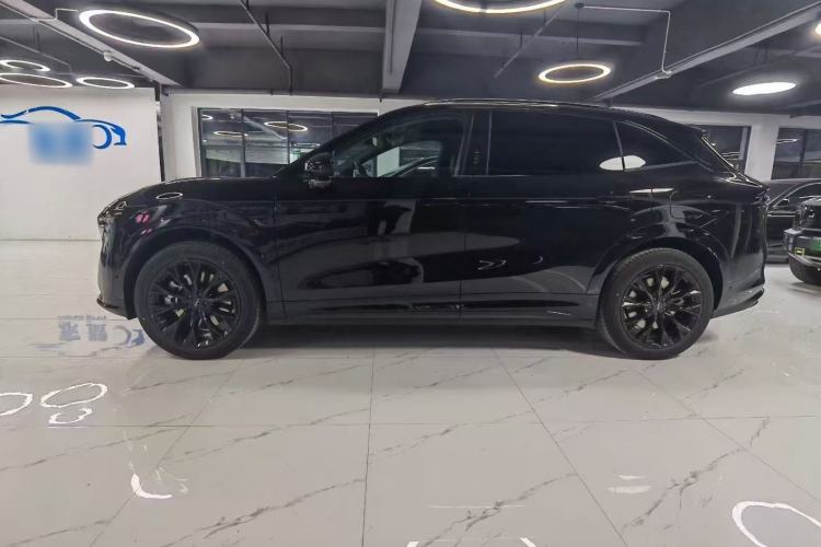 Used Zeekr 7X 2025 100 kWh Long-Range Rear-Wheel Drive with Intelligent Driving Features