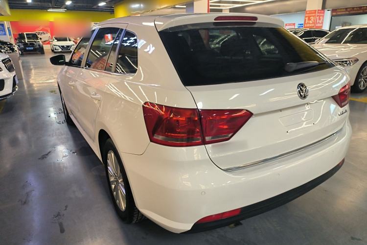 Used Volkswagen Gran Lavida 2013 1.6L Automatic Comfort Model Rear Left 45 Deg