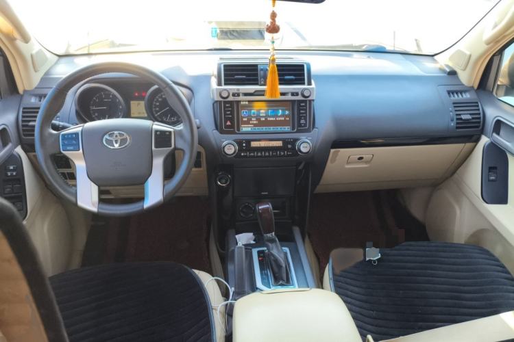 Used Toyota Prado 2015 2.7L Automatic Luxury Edition
